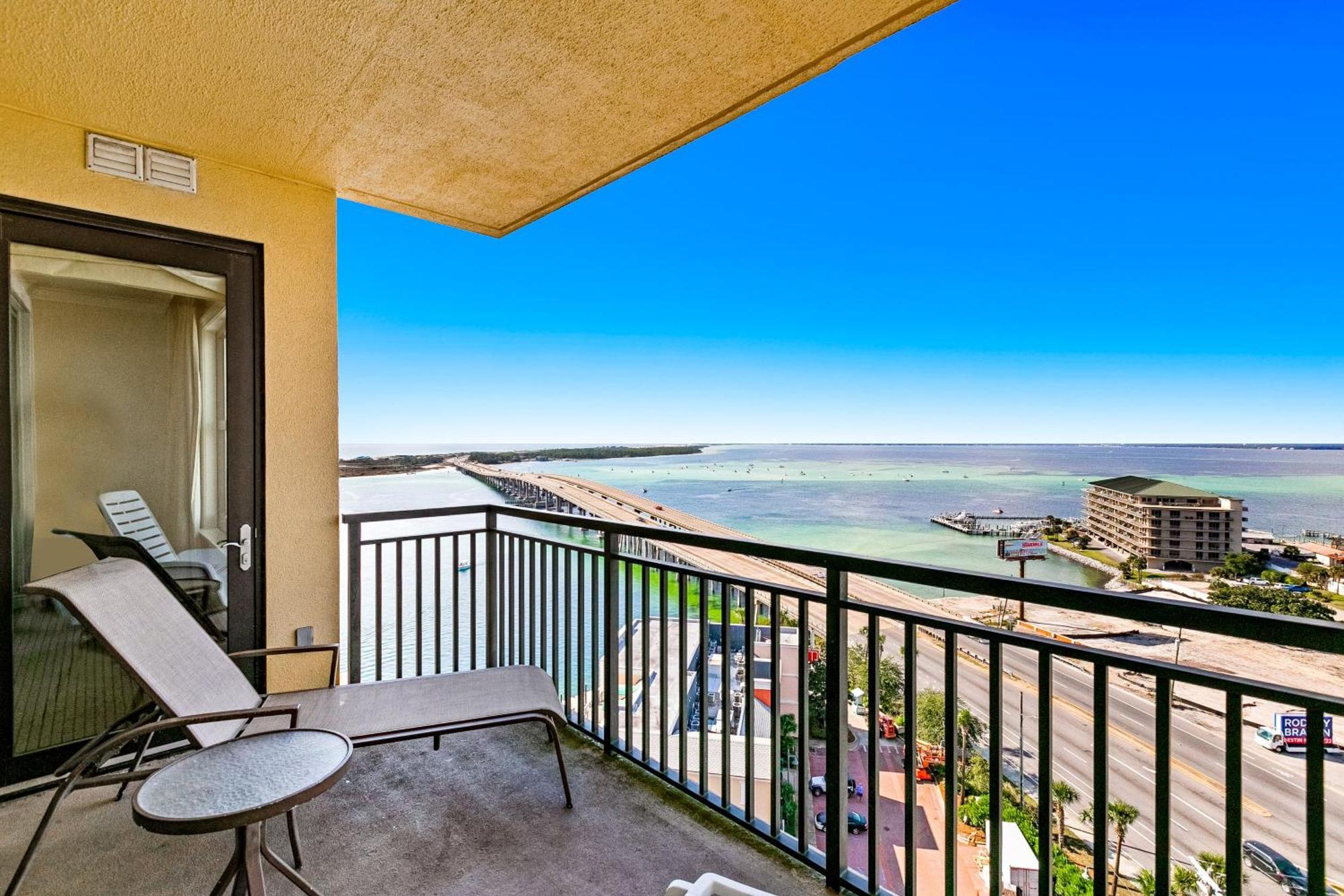 Emerald Grande #629 Destin Quarto foto